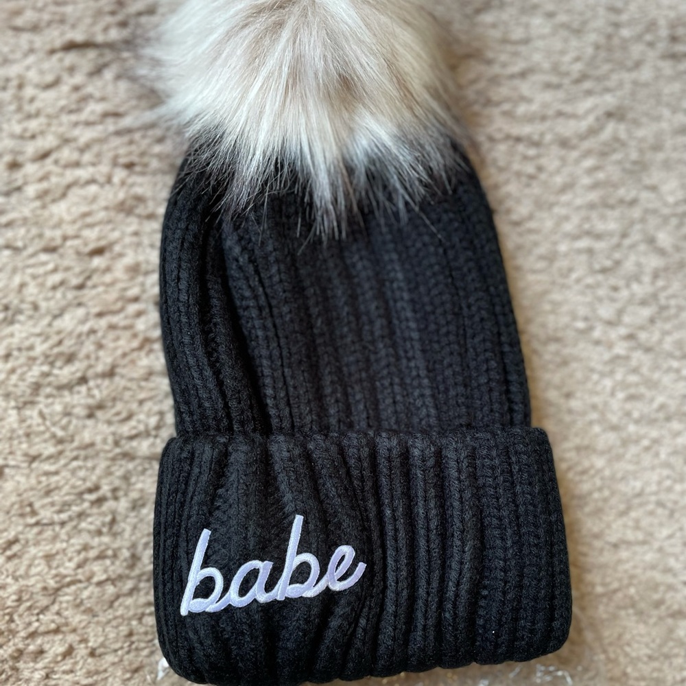 Babe beanie hat